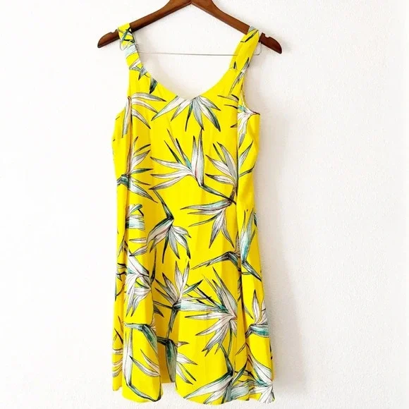 1. State Sunny Yellow Tropical Floral Mini Shift Dress Medium Vibrant Casual - Picture 2 of 12